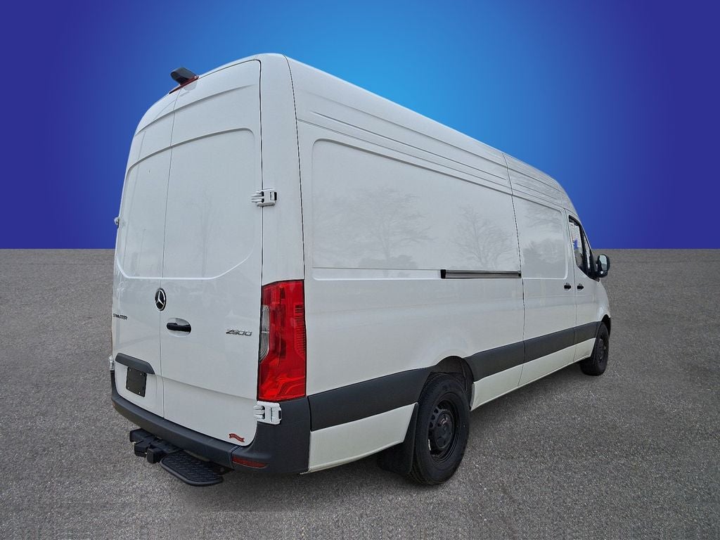 2025 Mercedes-Benz Sprinter 2500 High Roof