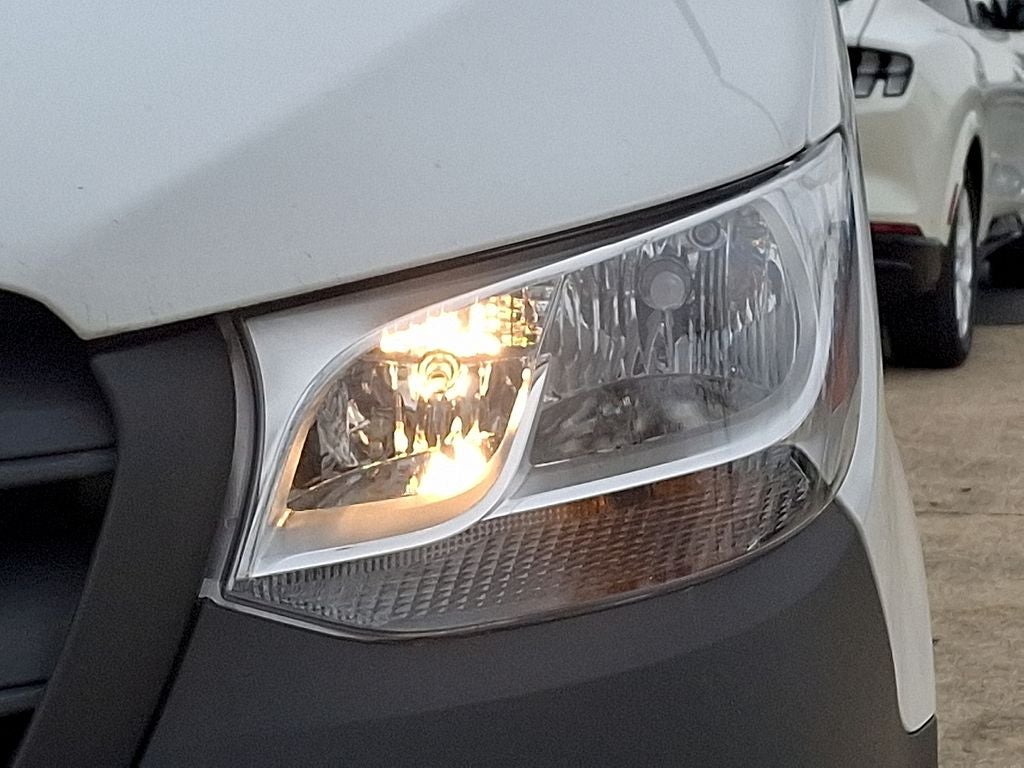 2025 Mercedes-Benz Sprinter 2500 High Roof