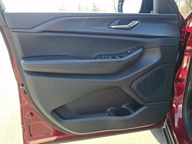 2025 Jeep Grand Cherokee Altitude 4x4