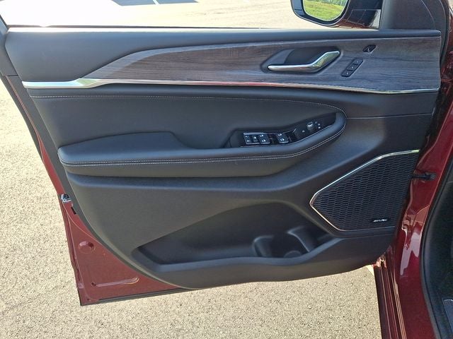 2024 Jeep Grand Cherokee L Overland 4x4