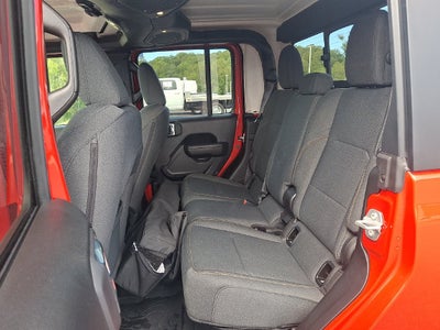 2025 Jeep Gladiator Sport S