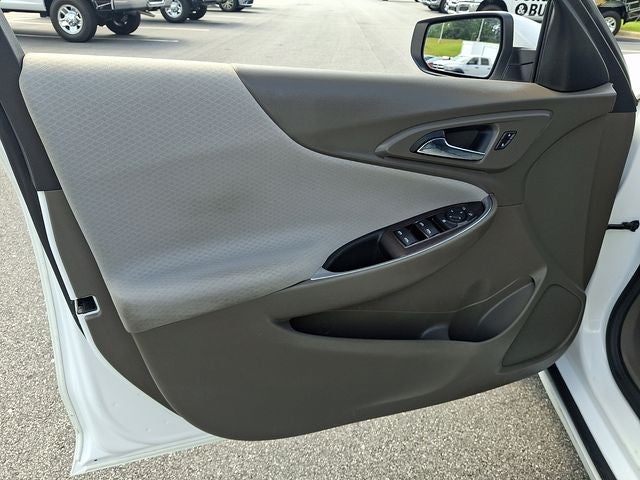 2021 Chevrolet Malibu FWD LT