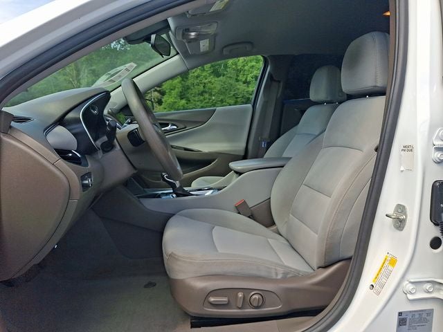 2021 Chevrolet Malibu FWD LT