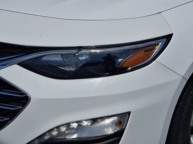 2021 Chevrolet Malibu FWD LT
