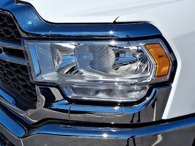 2023 RAM 2500 Tradesman Crew Cab 4x4 8' Box