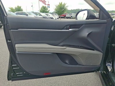 2022 Toyota Camry Hybrid LE Hybrid