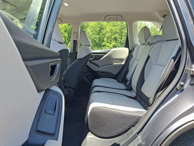 2023 Subaru Forester Base