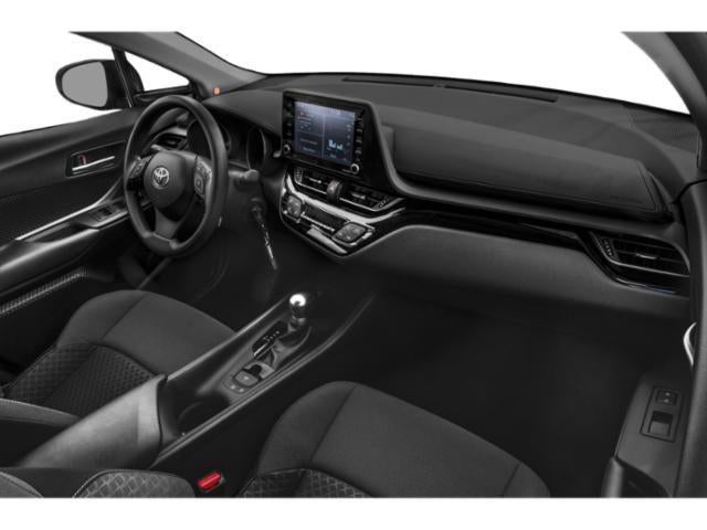 2022 Toyota C-HR XLE